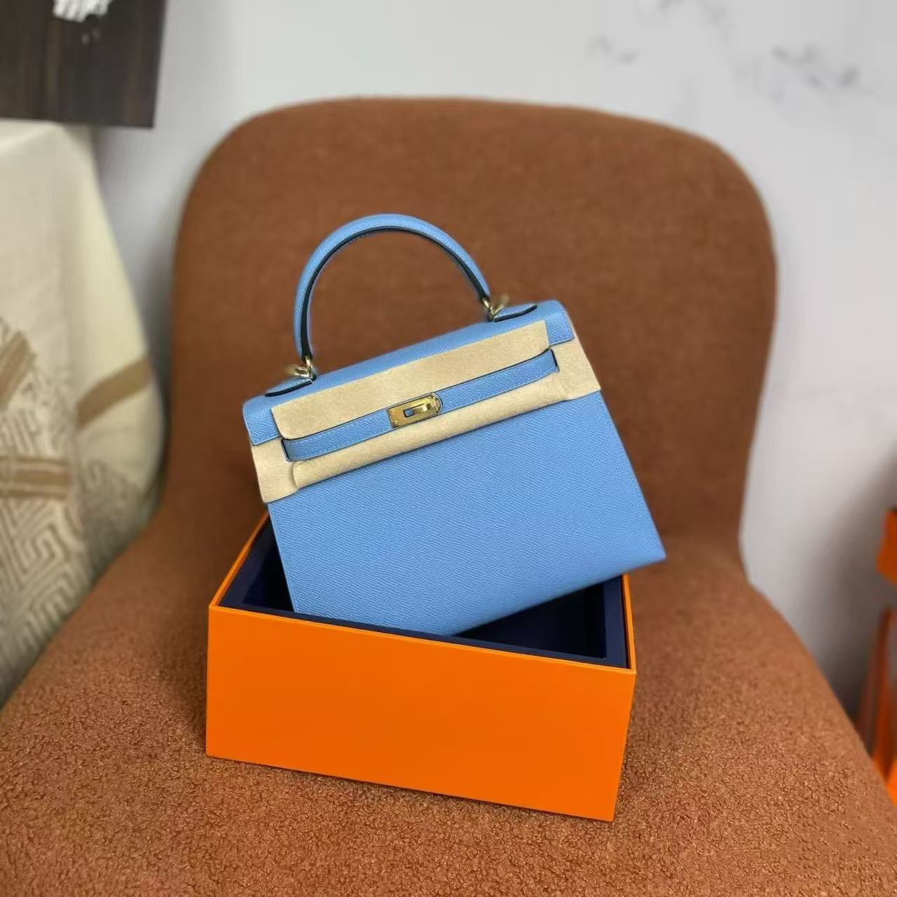 P061 Bleu Paradis 2T EP Leather
