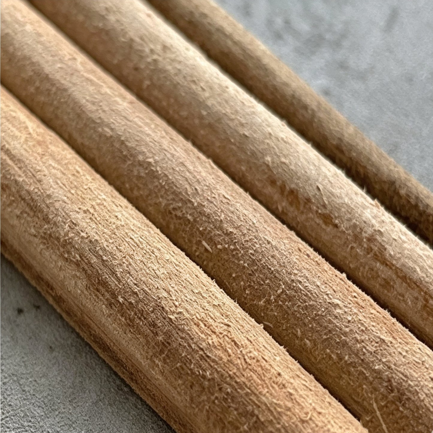 1373 Molded Vegetable Tanned Handle Filler