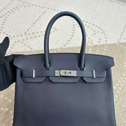 G025 Bleu Nuit 2Z Togo Leather