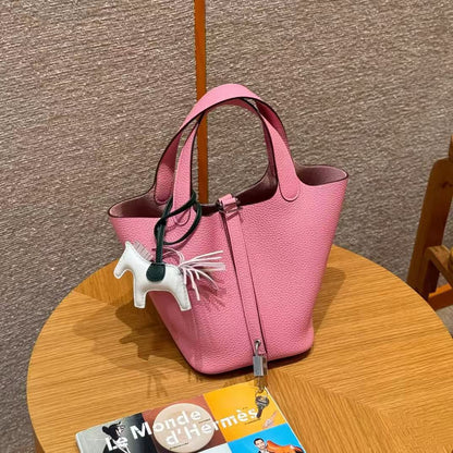 G021 Pink 5P Togo Leather