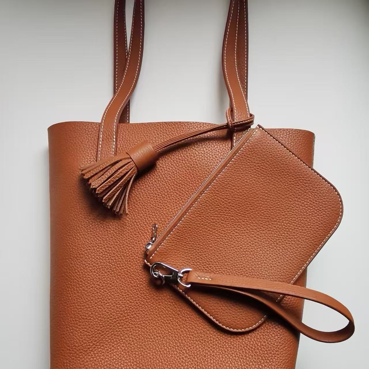 G052 Gold 37 Togo Leather