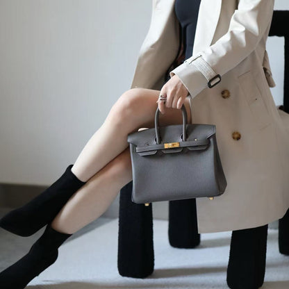 G002 Gris Etain 8F Togo Leather