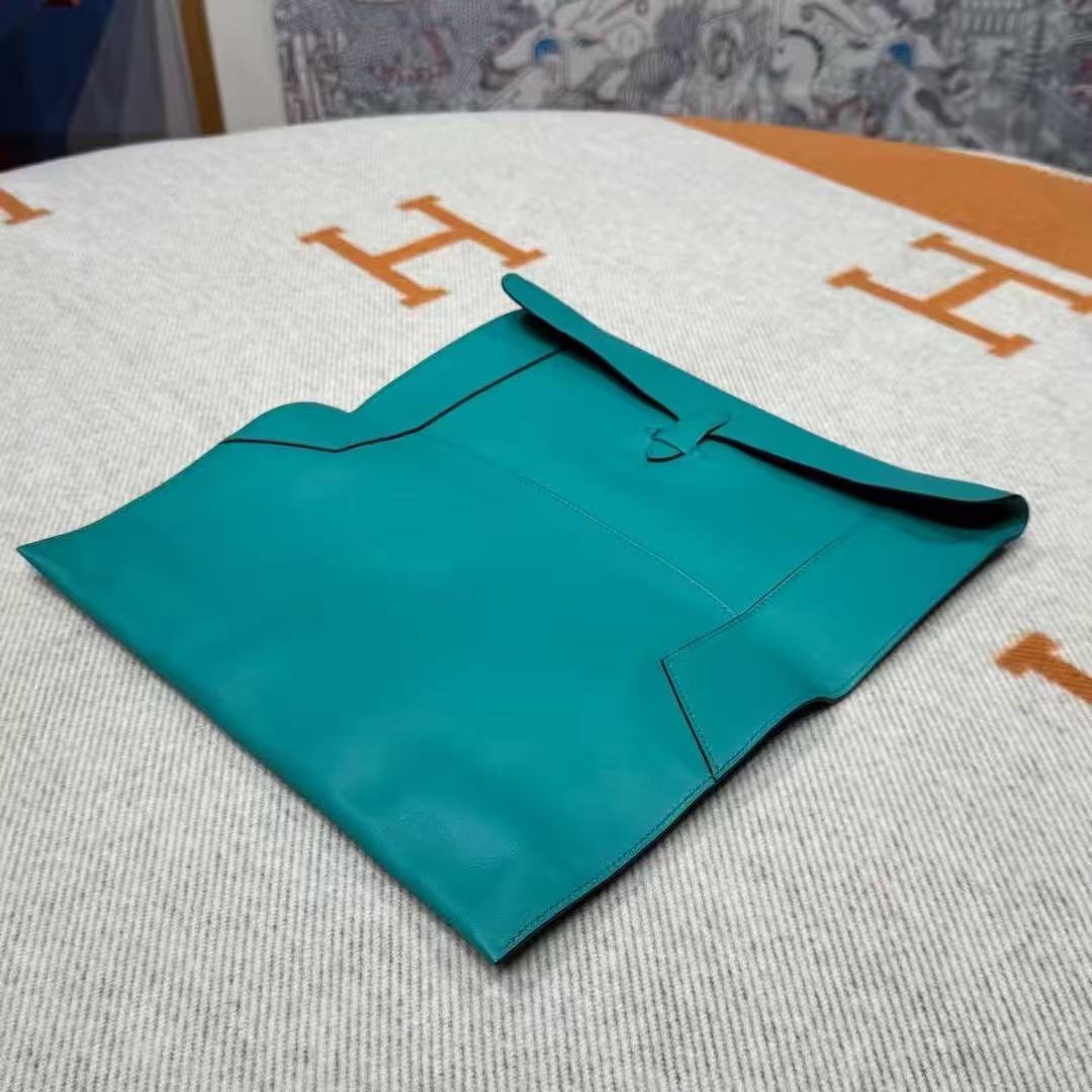P052 Bleu Paon 7F EP Leather