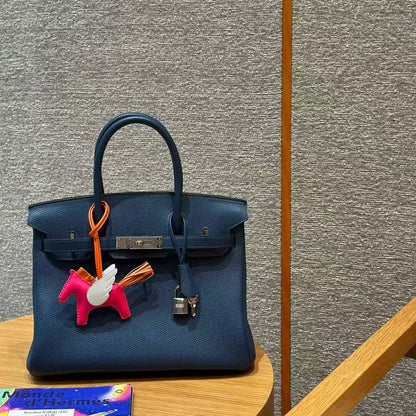 G026 Bleu Abysse 7K Togo Leather