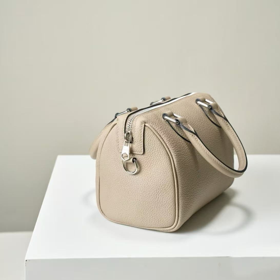 G007 Trench S2 Togo Leather