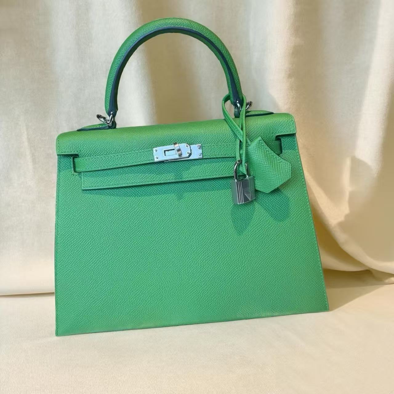 P043 Bambou 1K EP Leather