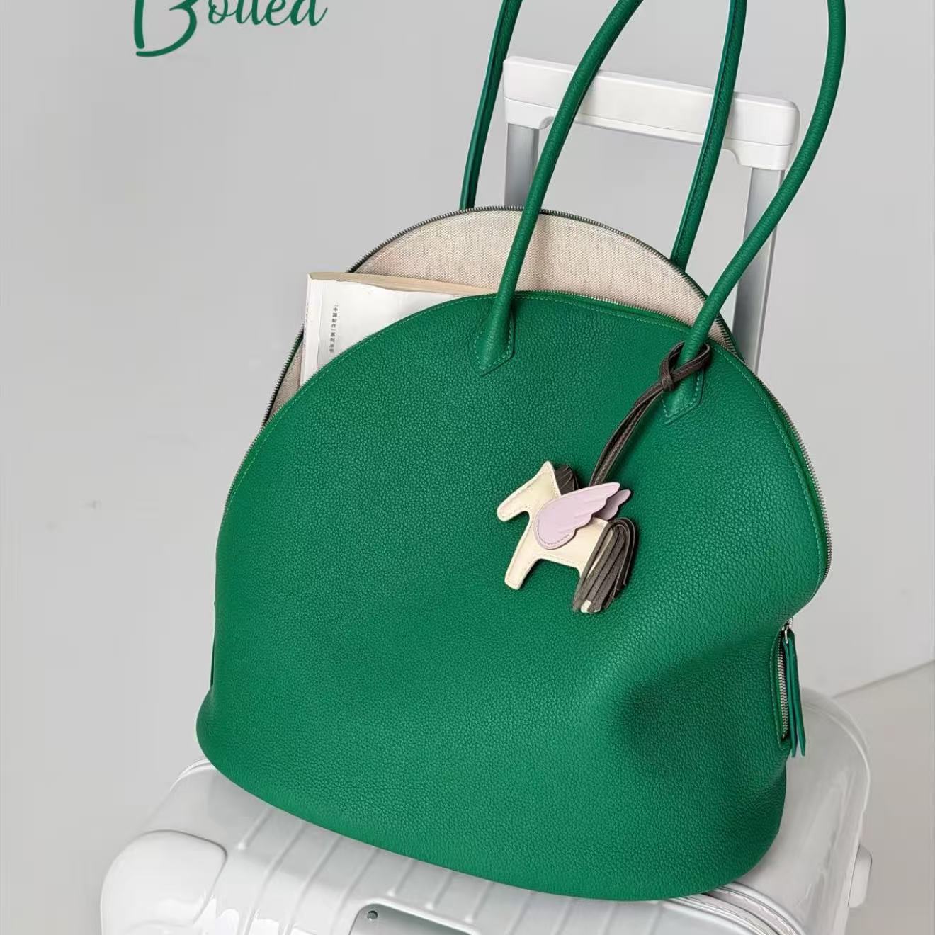 G047 Vert Vertigo U4 Togo Leather