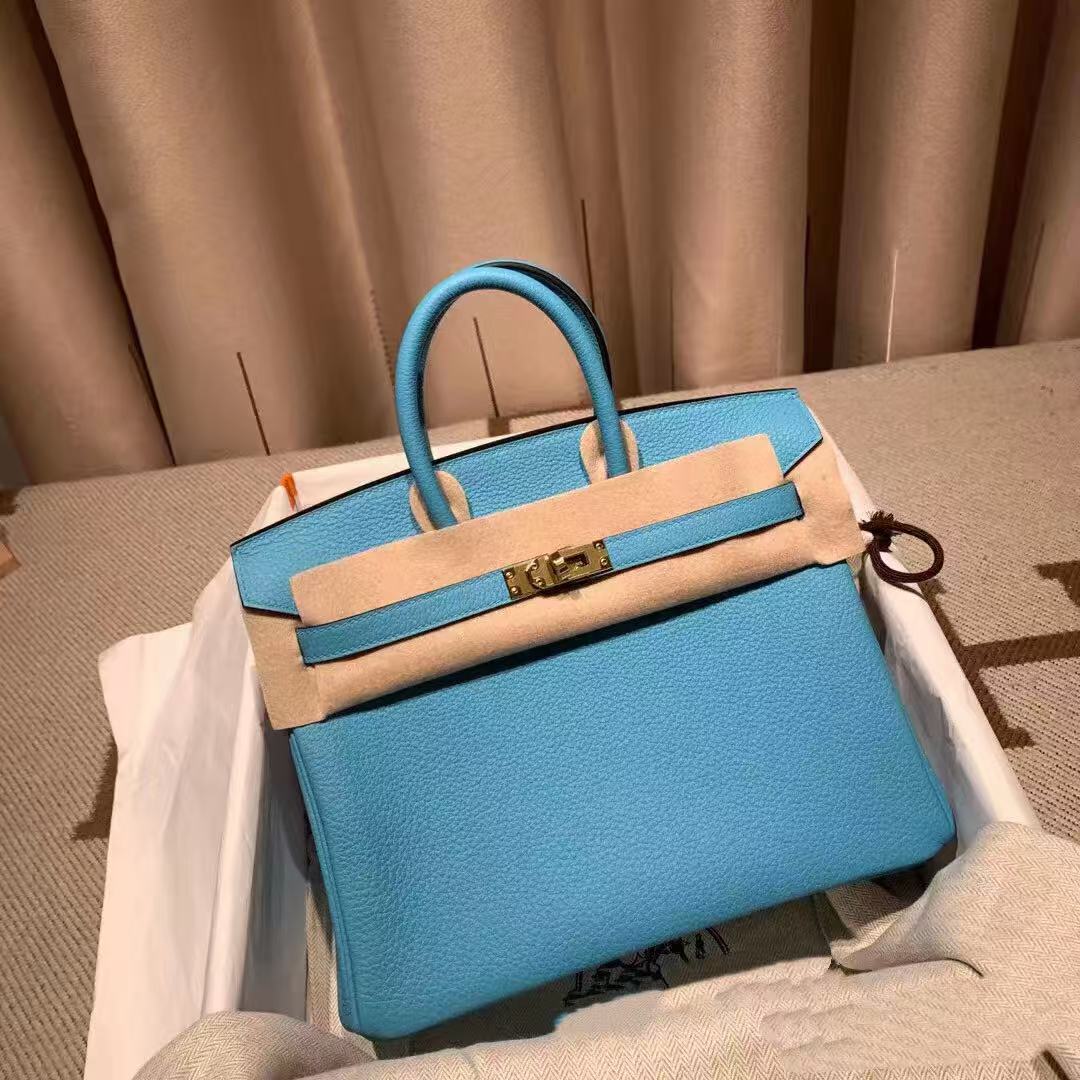 G036 Bleu du Nord P3 Togo Leather