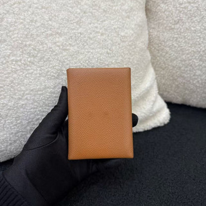P029  Gold 37 EP Leather