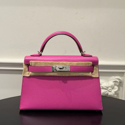 P017 Magnolia 91 EP Leather
