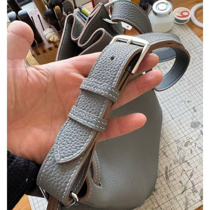 G004 Gris Mouette 4Z Togo Leather