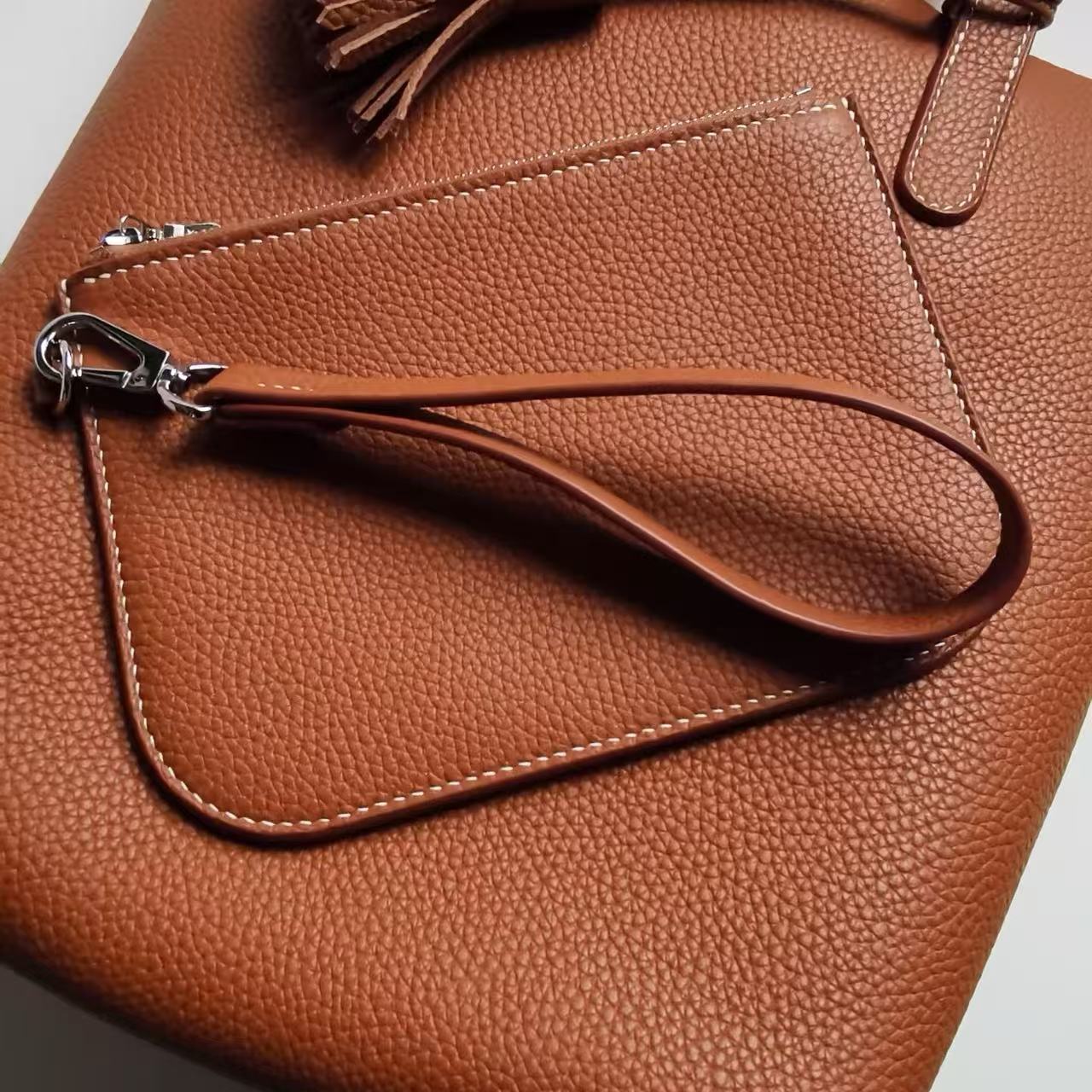 G052 Gold 37 Togo Leather