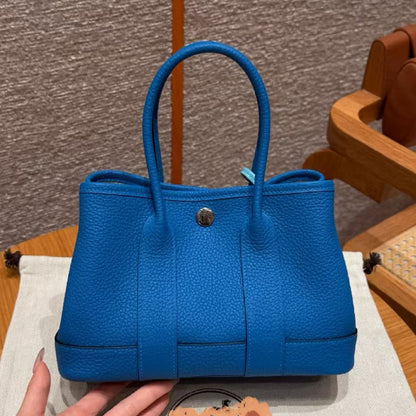 G034 Bleu Hydra T7 Togo Leather