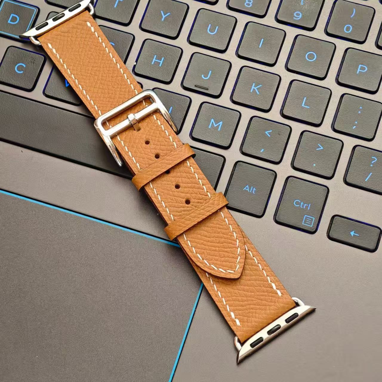 P029  Gold 37 EP Leather